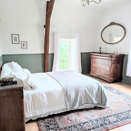 Au Chateau De La Tour A 15 Minutes Du Futuroscope Сasa de vacaciones