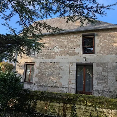 Au Château De La Tour à 15 Minutes Du Futuroscope Casa de Férias Naintre