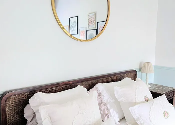 Сasa de vacaciones Au Chateau De La Tour A 15 Minutes Du Futuroscope