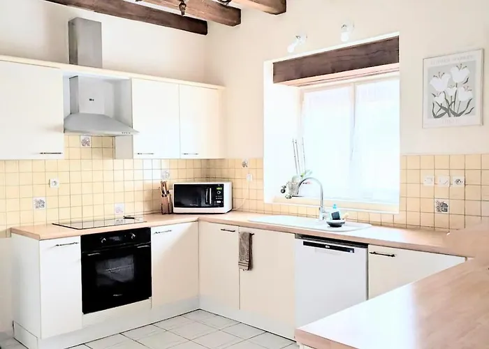 Casa de Férias Au Château De La Tour à 15 Minutes Du Futuroscope