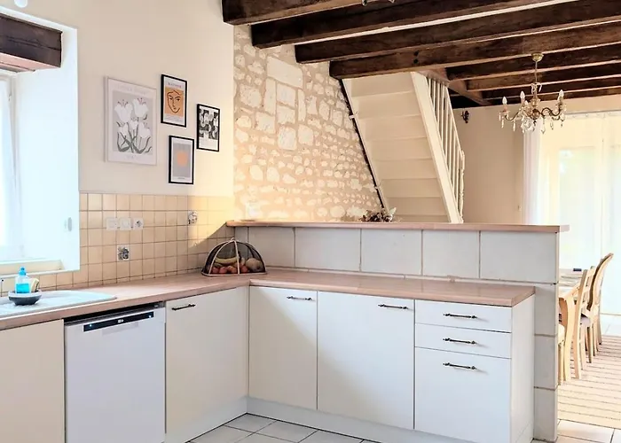 Au Château De La Tour à 15 Minutes Du Futuroscope