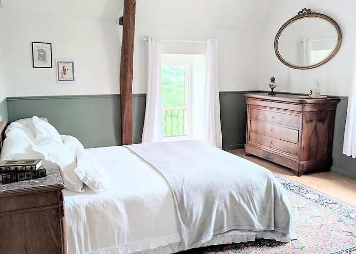 Au Château De La Tour à 15 Minutes Du Futuroscope Casa de Férias