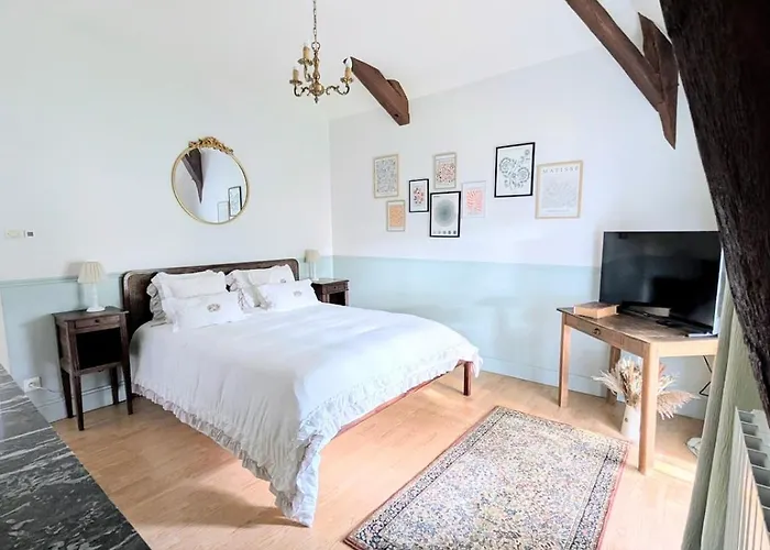 Au Château De La Tour à 15 Minutes Du Futuroscope *