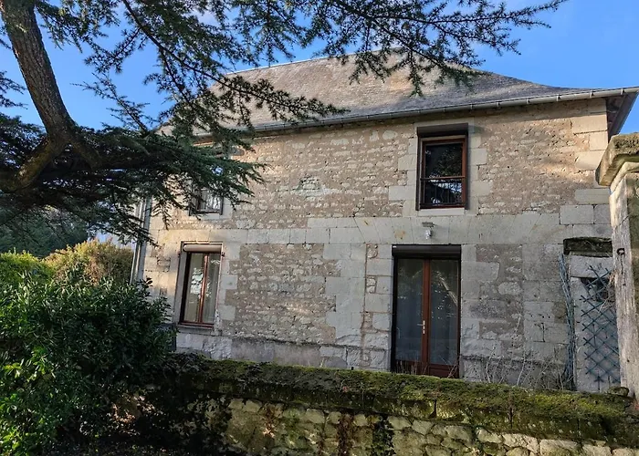 Au Château De La Tour à 15 Minutes Du Futuroscope Casa de Férias Naintre